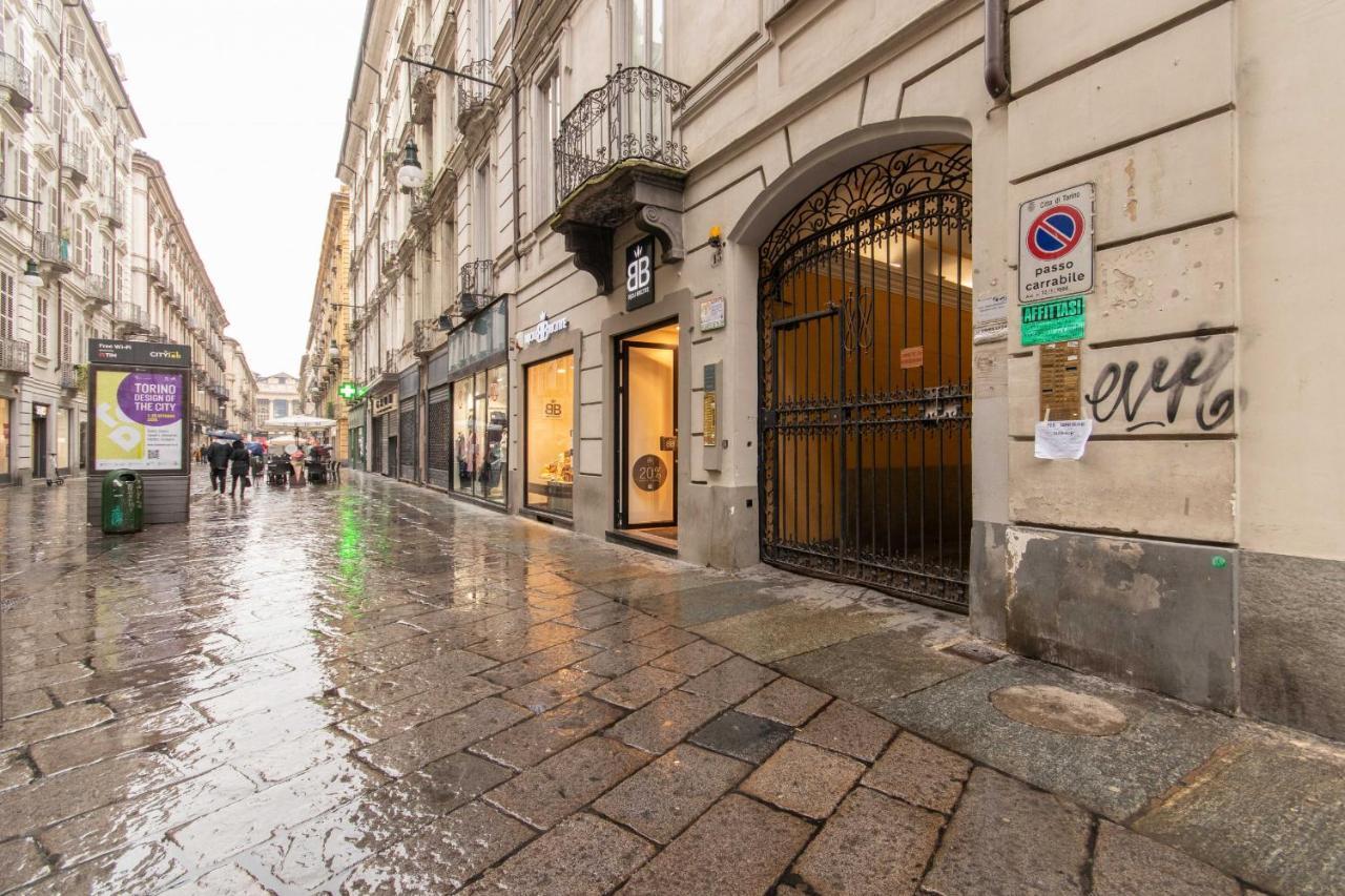 Charming Studio Near Piazza Castello By Wonderful Italy Турин Екстер'єр фото